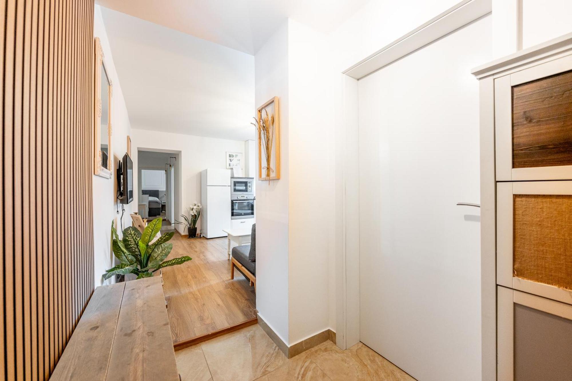 Blizko Stanice Apartment Kosice Center Екстериор снимка