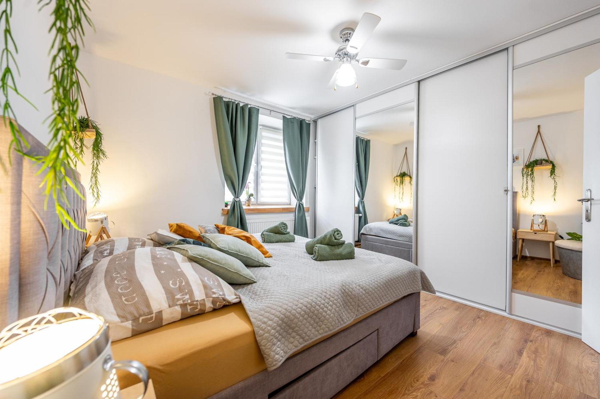 Blizko Stanice Apartment Kosice Center Екстериор снимка