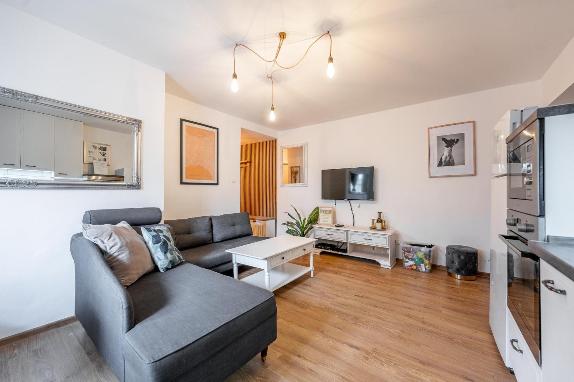 Blizko Stanice Apartment Kosice Center Екстериор снимка