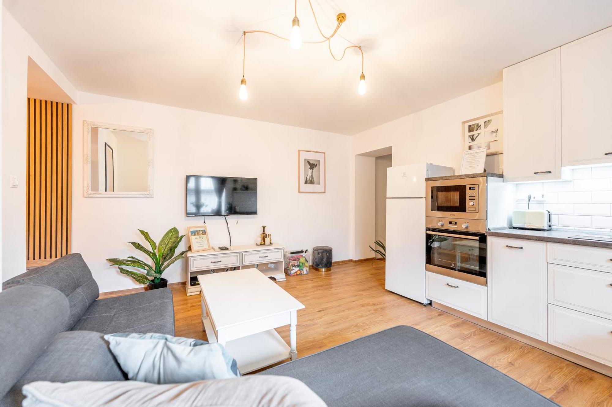 Blizko Stanice Apartment Kosice Center Екстериор снимка